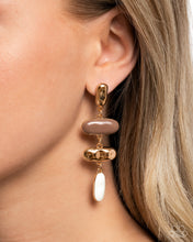 Load image into Gallery viewer, Paparazzi Accessories - Secretive Shimmer - Brown
