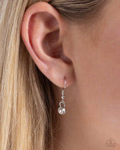 Load image into Gallery viewer, Paparazzi Accessories - Featured Finesse - Red
