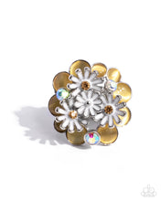 Load image into Gallery viewer, Paparazzi Accessories - Boisterous Bouquet - Yellow
