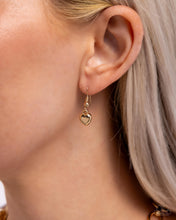 Load image into Gallery viewer, Paparazzi Accessories - Hey Lover - Gold
