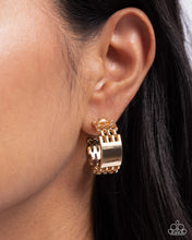 Load image into Gallery viewer, Paparazzi Accessories - Interlocked Immunity - Gold
