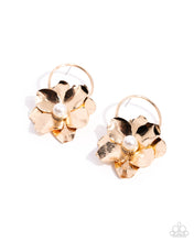 Load image into Gallery viewer, Paparazzi Accessories - Backyard Bling - Gold
