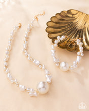 Load image into Gallery viewer, Paparazzi Accessories - Complete Look - Wiry Waymaker - Gold
