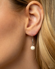 Load image into Gallery viewer, Paparazzi Accessories - Complete Look - White
