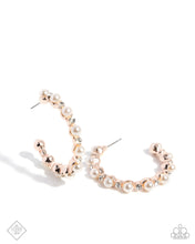 Load image into Gallery viewer, Paparazzi Accessories - Shimmery Scope - Rose Gold
