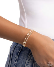 Load image into Gallery viewer, Paparazzi Accessories - Publicity Pizzazz - Gold
