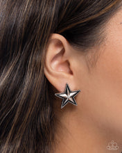 Load image into Gallery viewer, Paparazzi Accessories - Staunch Studs - Silver
