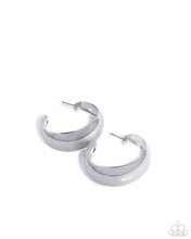 Load image into Gallery viewer, Paparazzi Accessories - Hammered Heritage - Silver
