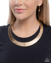Load image into Gallery viewer, Paparazzi Accessories - Fringe Formal - Gold
