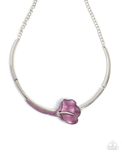 Load image into Gallery viewer, Paparazzi Accessories - Calla Lily Chic - Purple
