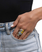 Load image into Gallery viewer, Paparazzi Accessories - Twinkling Toucan - Yellow
