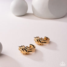 Load image into Gallery viewer, Paparazzi Accessories - Honor Bound - Gold
