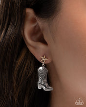Load image into Gallery viewer, Paparazzi Accessories - Swing Dancing Sass - Multi
