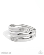 Load image into Gallery viewer, Paparazzi Accessories - Smooth Similarity - White
