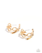 Load image into Gallery viewer, Paparazzi Accessories - Coquette Catwalk - Gold
