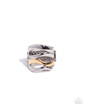 Load image into Gallery viewer, Paparazzi Accessories - Wavy Wardrobe - Silver
