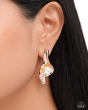 Load image into Gallery viewer, Paparazzi Accessories - Adorably Audacious - Gold
