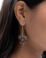 Load image into Gallery viewer, Paparazzi Accessories - Fancy Fleur-De-Lis - Gold
