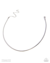 Load image into Gallery viewer, Paparazzi Accessories - Acceptable Allegiance - Silver
