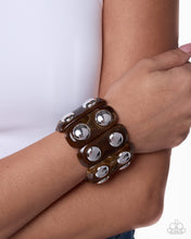 Load image into Gallery viewer, Paparazzi Accessories - Elongated Era - Brown
