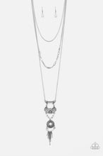 Load image into Gallery viewer, Paparazzi Accessories - Wildland Wonderland - Silver
