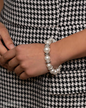 Load image into Gallery viewer, Paparazzi Accessories - Hypnotizing History - White
