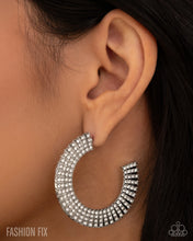 Load image into Gallery viewer, Paparazzi Accessories - Audacious Allure - White
