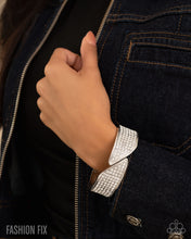 Load image into Gallery viewer, Paparazzi Accessories - Fierce On Fleek - White
