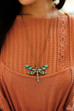 Load image into Gallery viewer, Paparazzi Accessories - FLYING Low - Brass
