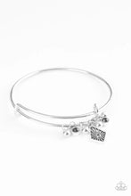 Load image into Gallery viewer, Paparazzi Accessories - Treasure Charms - Black
