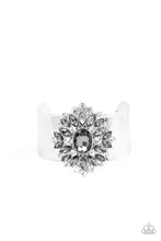 Load image into Gallery viewer, Paparazzi Accessories - The Fashionmonger - Silver
