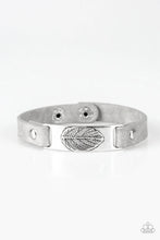 Load image into Gallery viewer, Paparazzi Accessories - Take The LEAF - Silver
