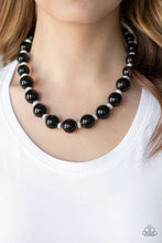 Load image into Gallery viewer, Paparazzi Accessories - Uptown Heiress - Black
