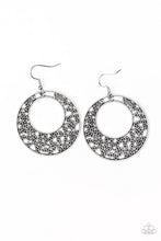 Load image into Gallery viewer, Paparazzi Accessories - Wistfully Winchester - Silver
