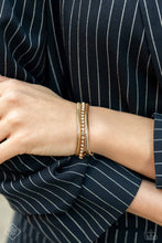 Load image into Gallery viewer, Paparazzi Accessories - A SQUARE Treasure - Gold
