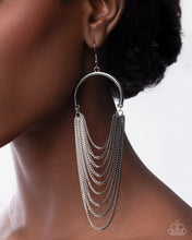 Load image into Gallery viewer, Paparazzi Accessories - Focused Fringe - Black
