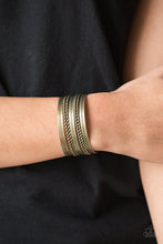 Load image into Gallery viewer, Paparazzi - Perfectly Patterned - Brass
