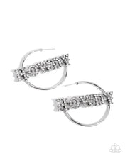 Load image into Gallery viewer, Paparazzi Accessories - Howdy Hoedown - White
