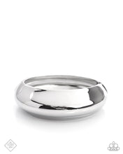 Load image into Gallery viewer, Paparazzi Accessories - Rainy Refulgence - Silver
