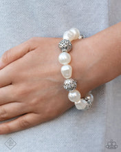 Load image into Gallery viewer, Paparazzi Accessories - Fiercely 5th Avenue Complete Trend Blend
