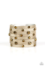 Load image into Gallery viewer, Paparazzi Accessories - Go-Getter Glamorous - Brass
