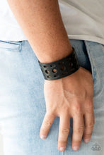 Load image into Gallery viewer, Paparazzi Accessories - Free RANGER - Black
