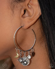 Load image into Gallery viewer, Paparazzi Accessories - Sunset Sightings Complete Trend Blend
