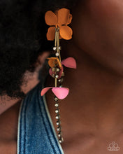 Load image into Gallery viewer, Paparazzi Accessories - Capitol Chic - Multi
