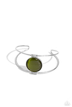 Load image into Gallery viewer, Paparazzi Accessories - Candescent Cats Eye - Green
