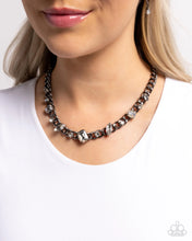 Load image into Gallery viewer, Paparazzi Accessories - Pronged Perfection - Black
