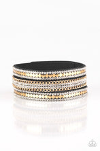 Load image into Gallery viewer, Paparazzi Accessories - Fashion Fanatic - Gold
