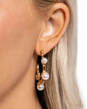 Load image into Gallery viewer, Paparazzi Accessories - Poetic Pearls - Gold
