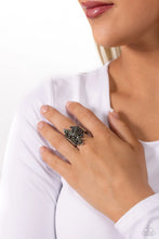 Load image into Gallery viewer, Paparazzi Accessories - Fearlessly Feathered - Green
