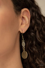 Load image into Gallery viewer, Paparazzi Accessories - Treasure Temptress - Brass

